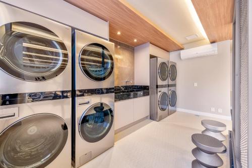 Bilik mandi di Tempo The Arch - Bela Vista, Auxiliadora, Apartamentos em Porto Alegre