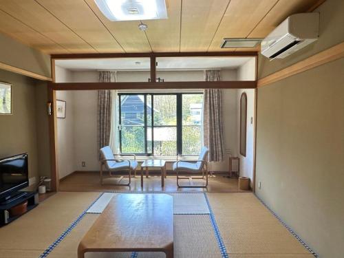 Χώρος καθιστικού στο Hakone Fairy Hotel