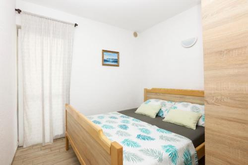 Apartments with parking space Kanica, Rogoznica - 23538