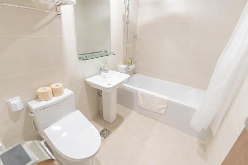 Un baño de Hotel Myeongdongjang