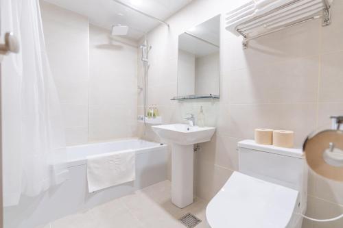 Un baño de Hotel Myeongdongjang