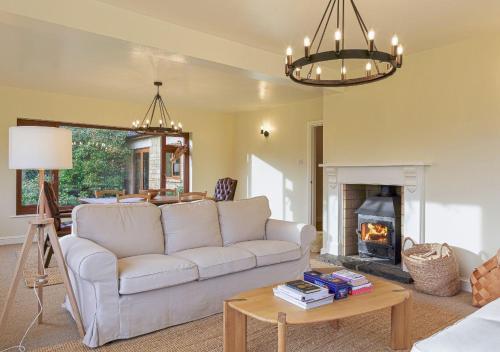 Imagen de la galería de Charming 3BD Cotswolds Family Retreat, en Bourton on the Water