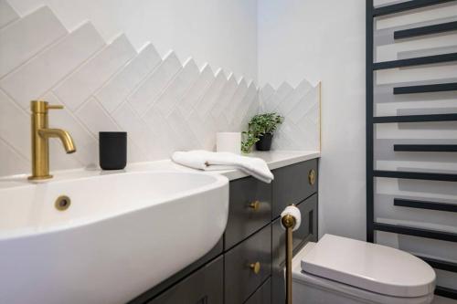 Ванная комната в Victoria Cottage