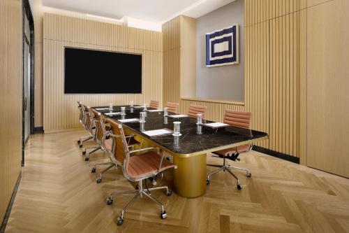 a conference room with a large table and chairs at Josun Palace, a Luxury Collection Hotel, Seoul Gangnam in Seoul