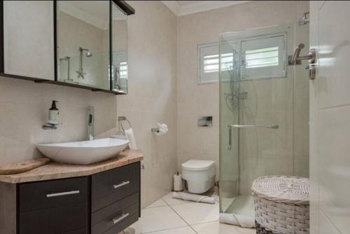 Et badeværelse på The Sea View