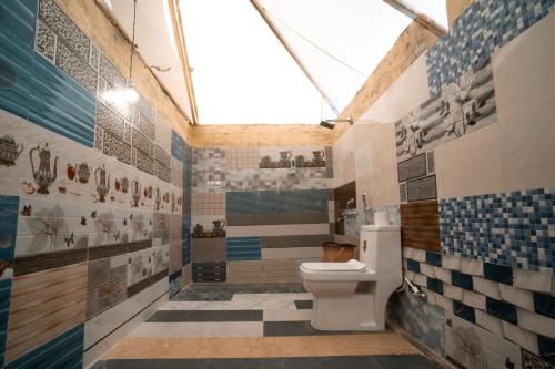 Koupelna v ubytování Hotel Rumis Jaisalmer