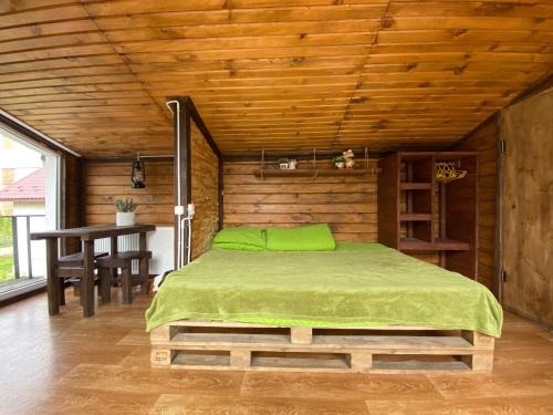 Postel nebo postele na pokoji v ubytování harmony.of.mountains twin room