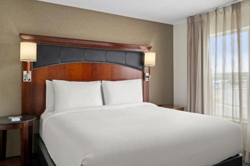 Katil atau katil-katil dalam bilik di Residence Inn by Marriott Billings