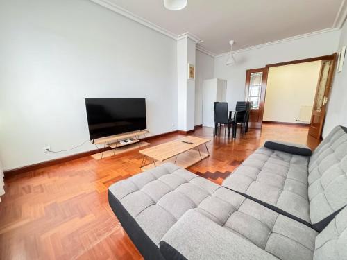 Céntrico y amplio piso en Bilbao