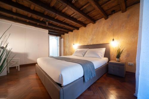 Navona Jacuzzi Apartment