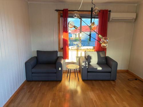 Ruang duduk di Sovesofa i stue, soveplasser til to