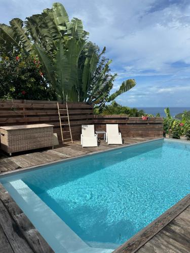 Kolam renang di atau dekat dengan Villa Corossol