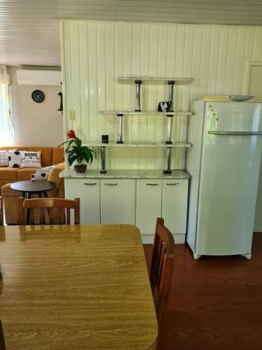 Kuchyň nebo kuchyňský kout v ubytování Refúgio Cantinho Verde