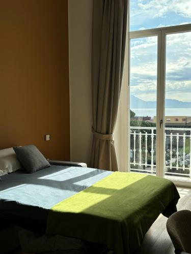 IL MASTIO Panoramic GUESTHOUSE - Vista Mare Napoli Centro photo 200