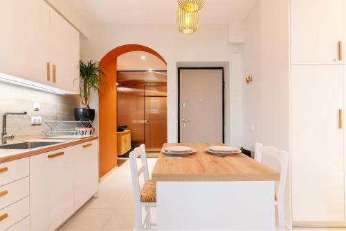 Solonaki Beautiful Studio Apt in the heart of Athens