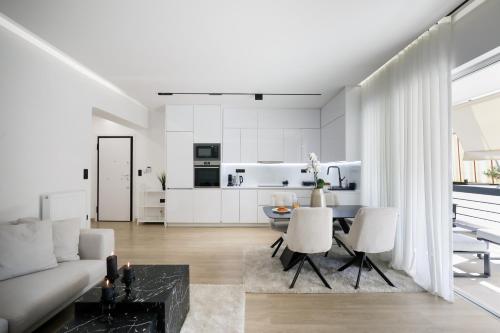 Glyfada Golden Residence - 3 bedroom - Greecing