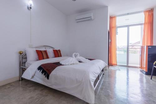 Φωτογραφία από το άλμπουμ του Tonwai Modern Place σε Phitsanulok