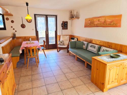 Χώρος καθιστικού στο Fior di Larice - Alpine Stay Apartments