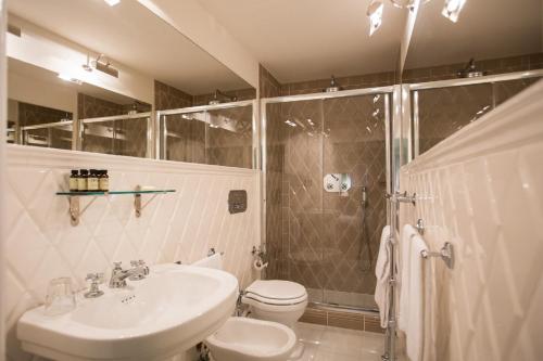 AdAstra Suites photo 77