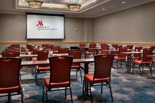 Kawasan bisnes dan/atau bilik persidangan di Bethesda North Marriott Hotel & Conference Center