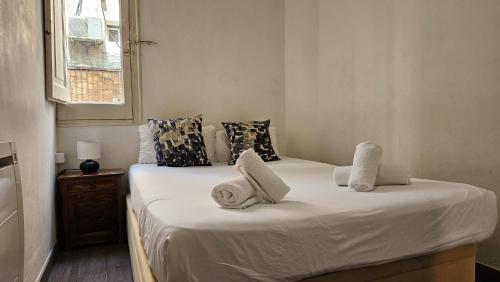 Romantic 19th century apartment