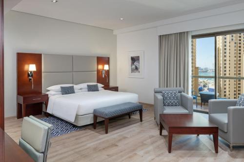 Delta Hotels by Marriott Jumeirah Beach, Dubai Image