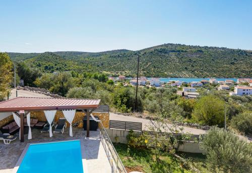 Family-friendly apartments with swimming pool Stupin Celine, Rogoznica - 23257