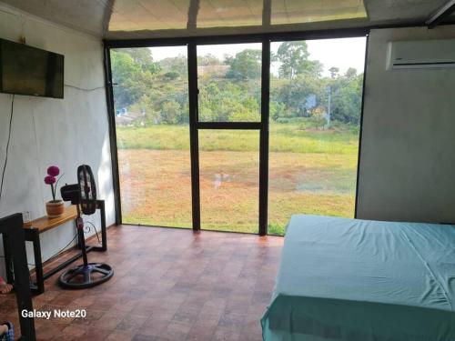 Llit o llits en una habitació de Hermoso Duplex campestre