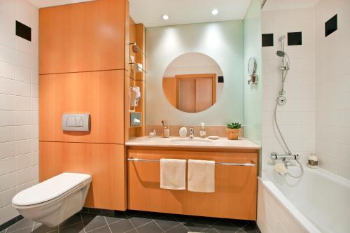 Koupelna v ubytování Das Sonnreich - Thermenhotel Loipersdorf