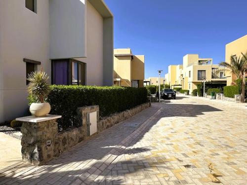 Η γειτονιά γύρω από ή μία γειτονιά κοντά σε αυτή η βίλα