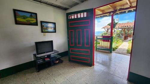 Et tv og/eller underholdning på Finca Carrizales