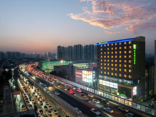 Gallery image of Holiday Inn Express Zhengzhou Nongye Road by IHG in Zhengzhou