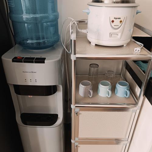 Una cocina o cocineta en Happy Stays B - 300mbps - 65"TV Netflix, Disney - Washer