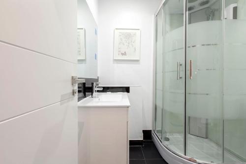 Apartamentos Day Madrid CALLAO I