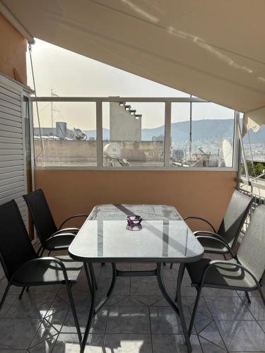 Cozy apartment in lycabettus hills