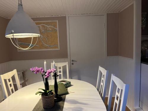 Фотография из галереи Magnoliabackens Bed and Breakfast в городе Улларед