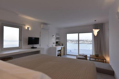 Villa Aethereal with Private Pool and Town Views
