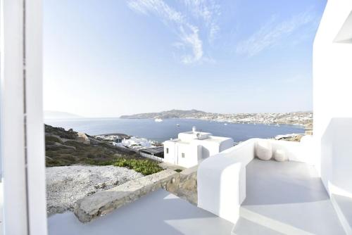 Villa Aethereal with Private Pool and Town Views