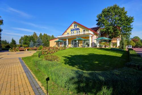Gallery image of Hotel Chabrowy Dworek in Teresin