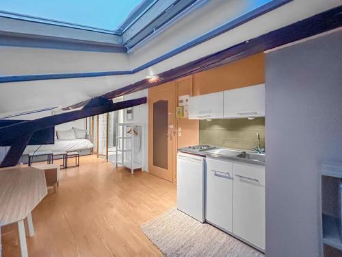 Dapur atau dapur kecil di Cachette Champenoise - Downtown, Wifi , 2 pers