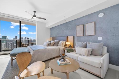 On 47th Floor! Apartment With Top Amenities photo 17