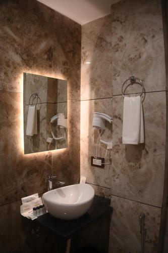 Un baño de Madina Hotel