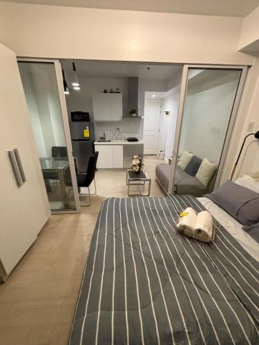 Azure Urban Resort Residences