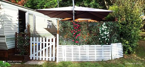 Mobil home dans camping calme proche plage