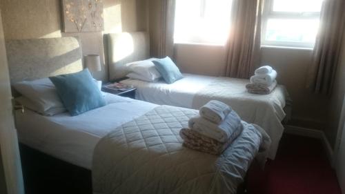 Katil atau katil-katil dalam bilik di George and Dragon Ashbourne