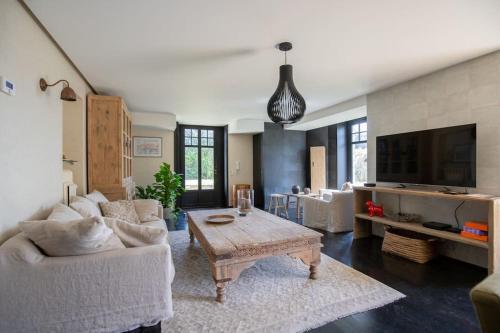 Nouveau, très bel appartement avec jardin