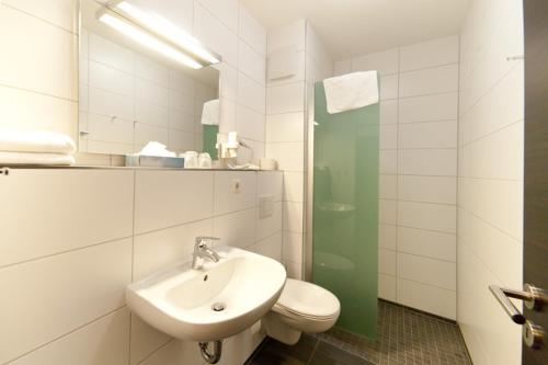 Waldhotel tesisinde bir banyo