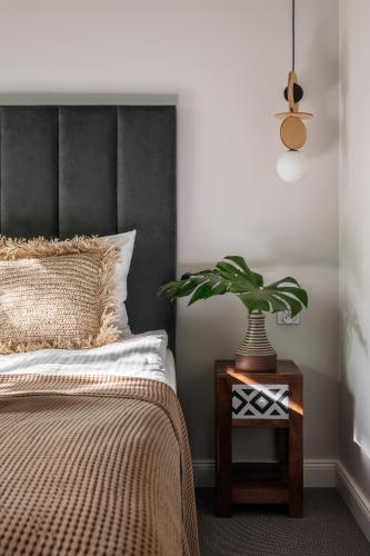 Rezydencja na Wzgórzu w zielonym sercu Łodzi przy Parku Krajobrazowym Ruda Willowa