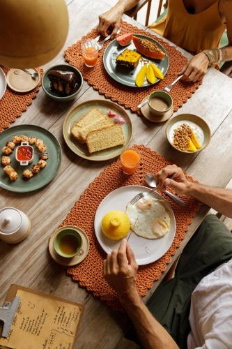 Mad på pensionatet eller i nærheden