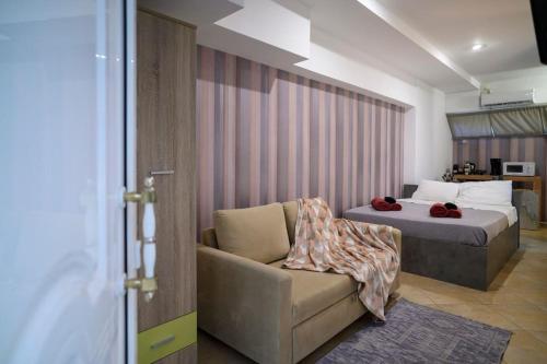 Premium Athenian District Urban Studio